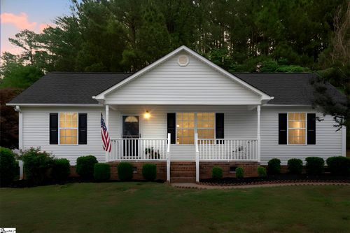 141 Brookwood Creek Dr, Landrum, SC, 29356-9495 | Card Image