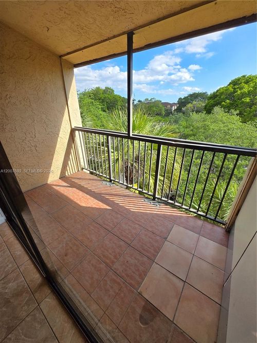 407d-14201 N Kendall Dr, Kendall, FL, 33183 | Card Image