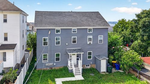 169 Grant St, Fall River, MA, 02721-1276 | Card Image