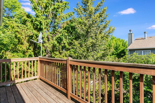 2404 Golf Ridge Cir, Condo with 2 bedrooms, 2 bathrooms and 4 parking in Naperville IL | Image 13