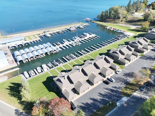 932 Railroad Ave W, Walker, MN, 56484-1038 | Card Image