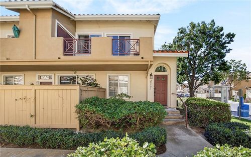 28501 Salerno Dr, Trabuco Canyon, CA, 92679-1225 | Card Image