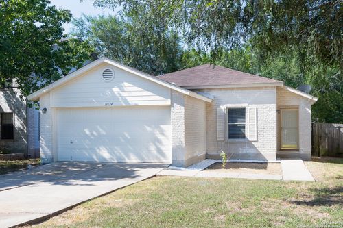 13324 Vizquel Loop, Del Valle, TX, 78617-5750 | Card Image