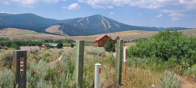 NW view from SE corner | Image 8