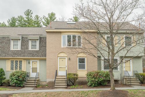 61 Sentry Way, Merrimack, NH, 03054-4409 | Card Image