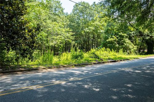 1095 Northwest Drive, atlanta, GA, 30318 | Card Image