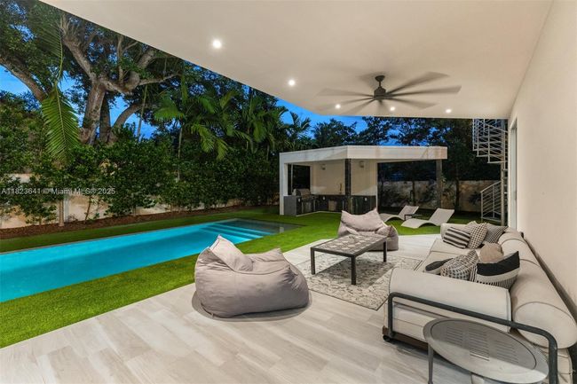 10620 Sw 74 Th Ave, House other with 6 bedrooms, 5 bathrooms and null parking in Pinecrest FL | Image 49