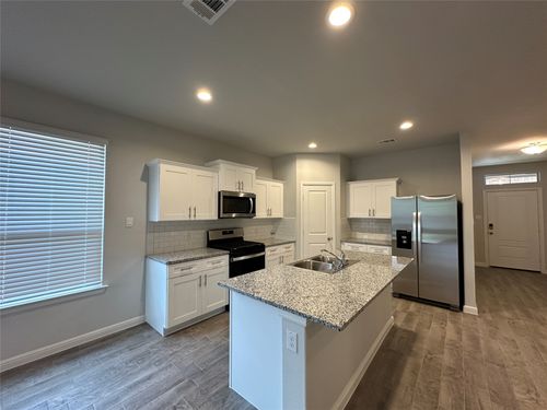 413 Passenger Trl, Fort Worth, TX, 76131-1977 | Card Image