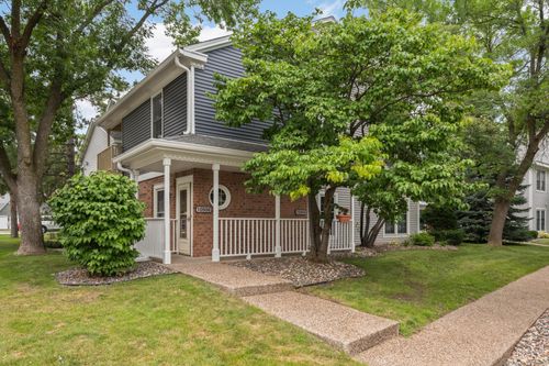10998 Quebec Ave S, Bloomington, MN, 55438-2602 | Card Image