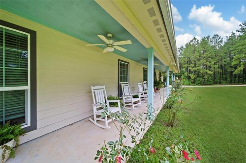 757 Big Woods Rd, New Waverly, TX, 77358-5136 | Card Image