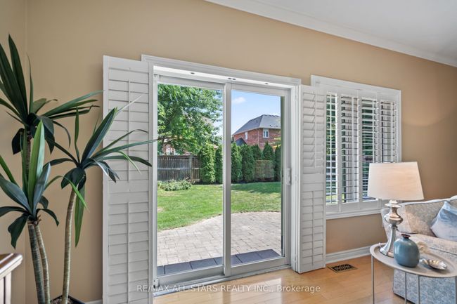 1 Caseton Cres, House other with 2 bedrooms, 3 bathrooms and 4 parking in Uxbridge ON | Image 20