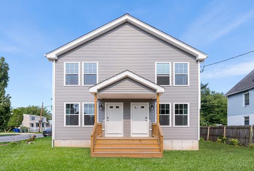 196 Wilmot Ave, Bridgeport, CT, 06607-1810 | Card Image