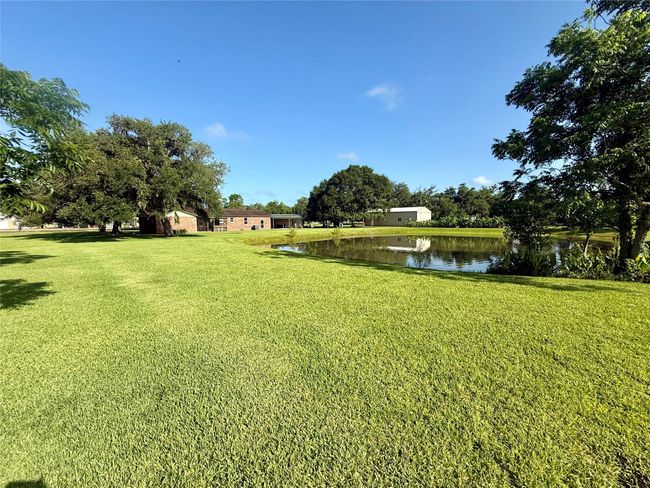 3918 County Road 507, House other with 4 bedrooms, 2 bathrooms and 2 parking in Brazoria TX | Image 49