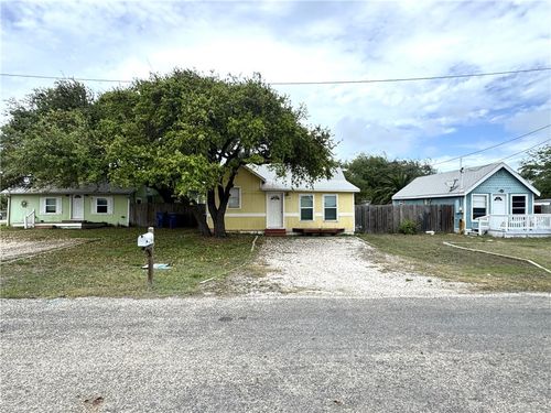 402, 406, 408 E Nopal Street, Rockport, TX, 78382 | Card Image
