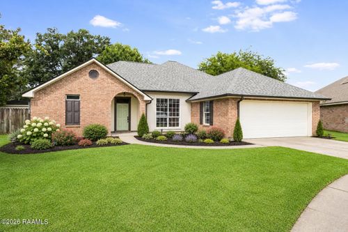 508 Emancipation Dr, Broussard, LA, 70518-7422 | Card Image