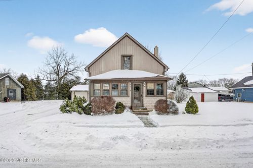 330 Fifth St, Clay Center, OH, 43408-7712 | Card Image