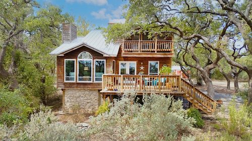 765 Rolling Oaks Dr, Driftwood, TX, 78619-5780 | Card Image