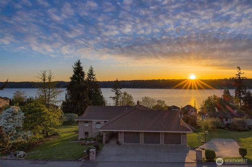 514 205th Ave Ne, Sammamish, WA, 98074-6941 | Card Image