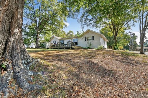 3228 Yanceyville St, Greensboro, NC, 27405-4068 | Card Image