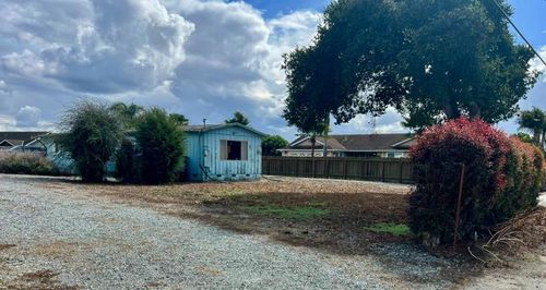 81 Fruitland Ave, Royal Oaks, CA, 95076-5425 | Card Image