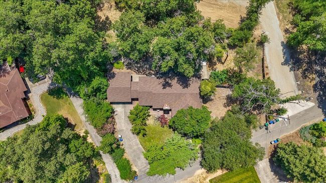2551 S Waverly Ave, House other with 3 bedrooms, 2 bathrooms and null parking in Redding CA | Image 37
