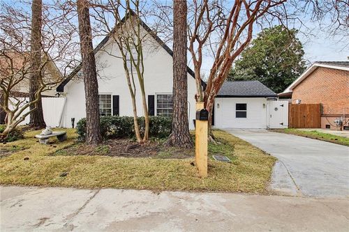 131 Jane Ln, Saint Rose, LA, 70087-3218 | Card Image