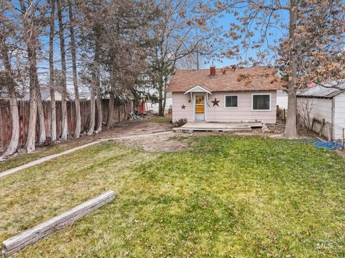 250 Elm St, Twin Falls, ID, 83301-7244 | Card Image