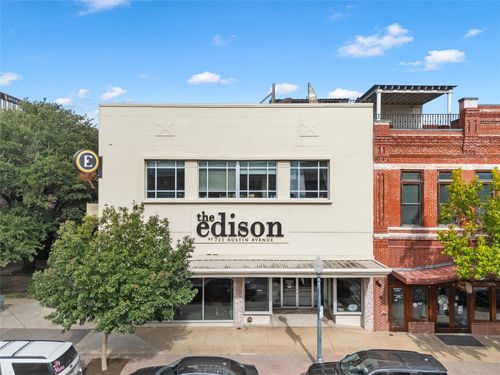 c-711 Austin Avenue, Waco, TX, 76701 | Card Image
