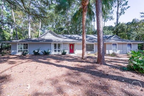 20 Wesley Xing, savannah, GA, 31411-1724 | Card Image