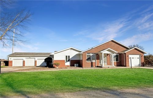 1208 S 12th St, Mattoon, IL, 61938-5741 | Card Image