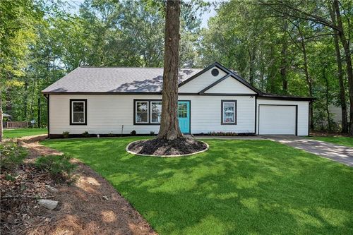 110 Peridot Pl, Atlanta, GA, 30349-8449 | Card Image