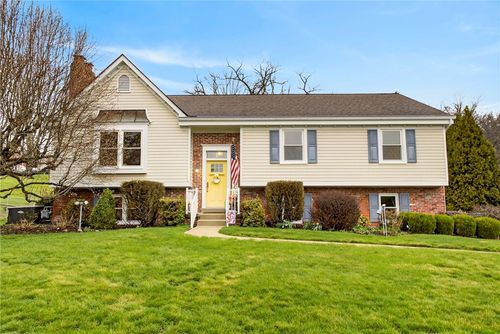 111 Ammons Dr, Canonsburg, PA, 15317-3211 | Card Image