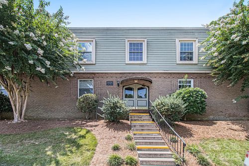 2624 Park Rd, Charlotte, NC, 28209-1344 | Card Image