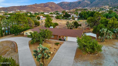 626 Westlake Dr, Palmdale, CA, 93551-7973 | Card Image