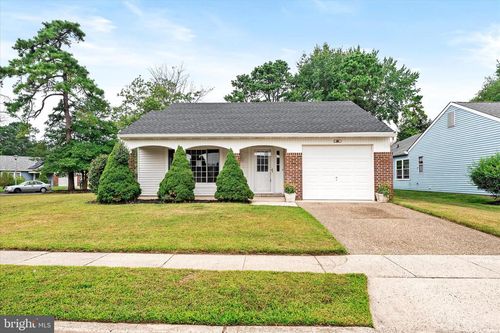 66 Westminster Dr S, Southampton, NJ, 08088-1022 | Card Image