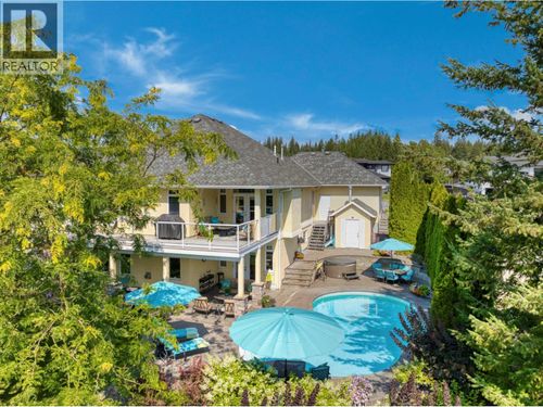 2728 Valleyview Dr, Blind Bay, BC, V0E1H2 | Card Image