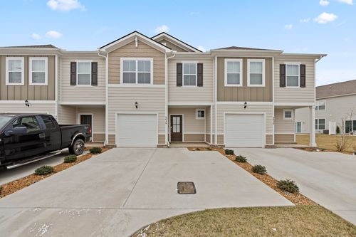 4039 Katmai Ave, White House, TN, 37188-2246 | Card Image