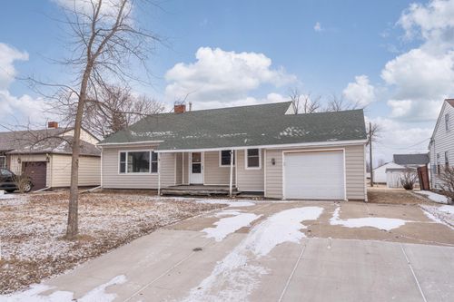 121 Mars St N, Cosmos, MN, 56228-9615 | Card Image