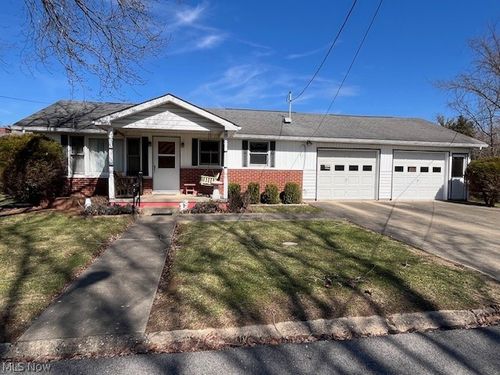 35 Highland Dr, Caldwell, OH, 43724-9715 | Card Image