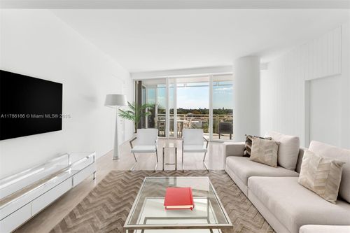apt-406-9001 Collins Ave, Surfside, FL, 33154-3231 | Card Image