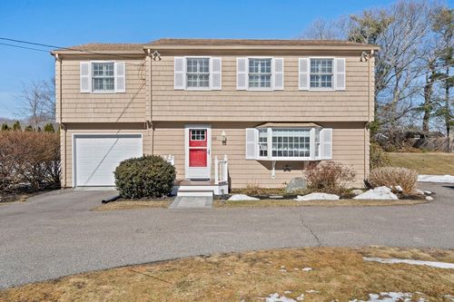 568 Webster St, Marshfield, MA, 02050 | Card Image