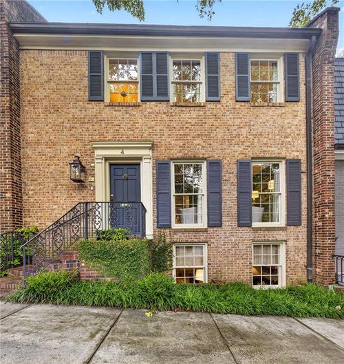 4 Montclair Dr Ne, Atlanta, GA, 30309-1527 | Card Image