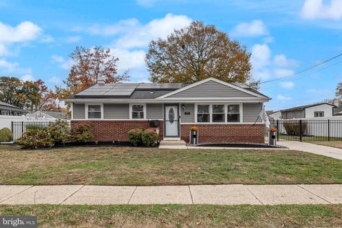 29 Devon Ave, BELLMAWR, NJ, 08031-1362 | Card Image