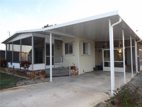 250 Shrub Ln N, NORTH FORT MYERS, FL, 33917-7416 | Card Image