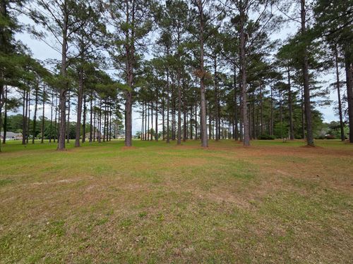 402 Pinelake Ct, Manning, SC, 29102-4967 | Card Image