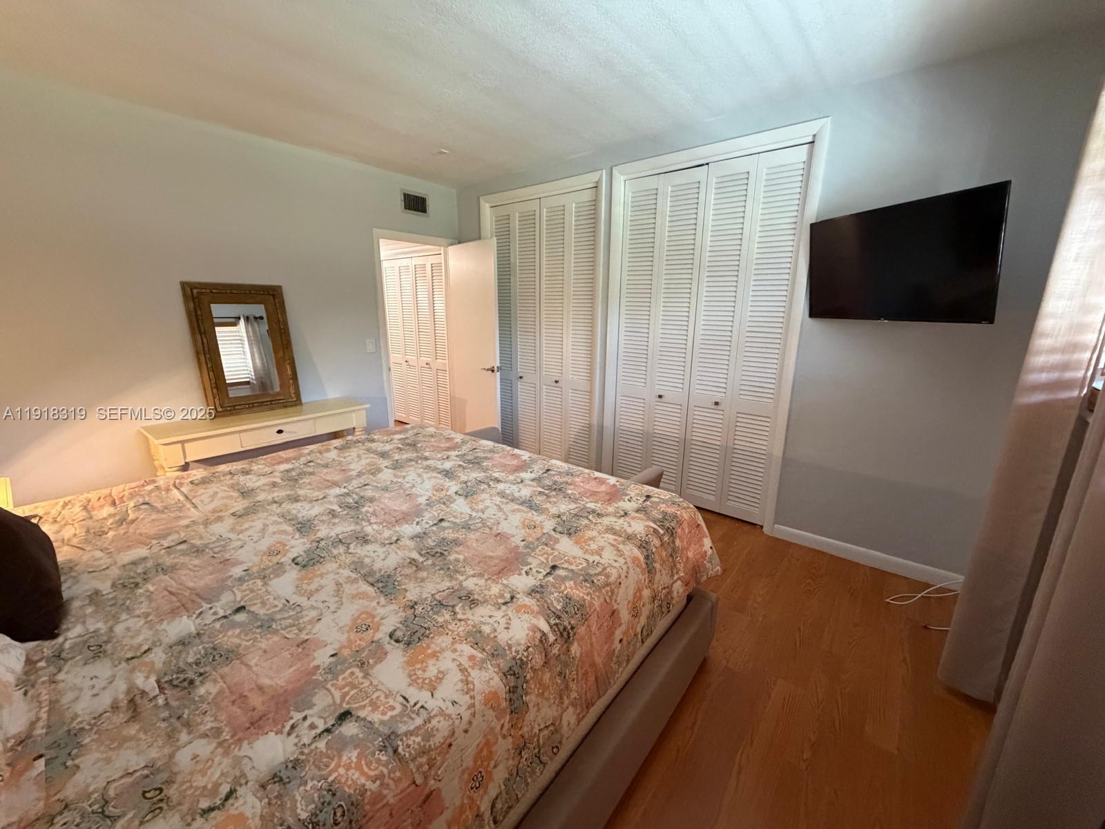 Residential Lease in Hallandale Beach 5