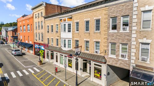 8-14 Railroad St, New Milford, CT, 06776-2774 | Card Image