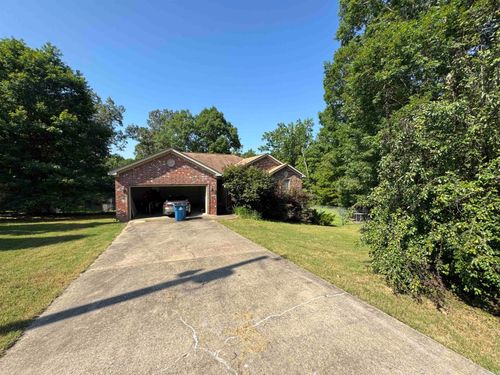 13011 White Oak Pond Dr, Mabelvale, AR, 72103-5909 | Card Image