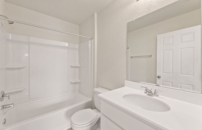 425 Ibis Falls Loop, House other with 3 bedrooms, 3 bathrooms and null parking in Jarrell TX | Image 14