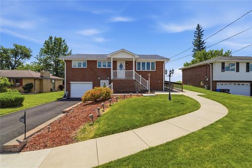 14332 Roberta Dr, North Huntingdon, PA, 15642-1696 | Card Image